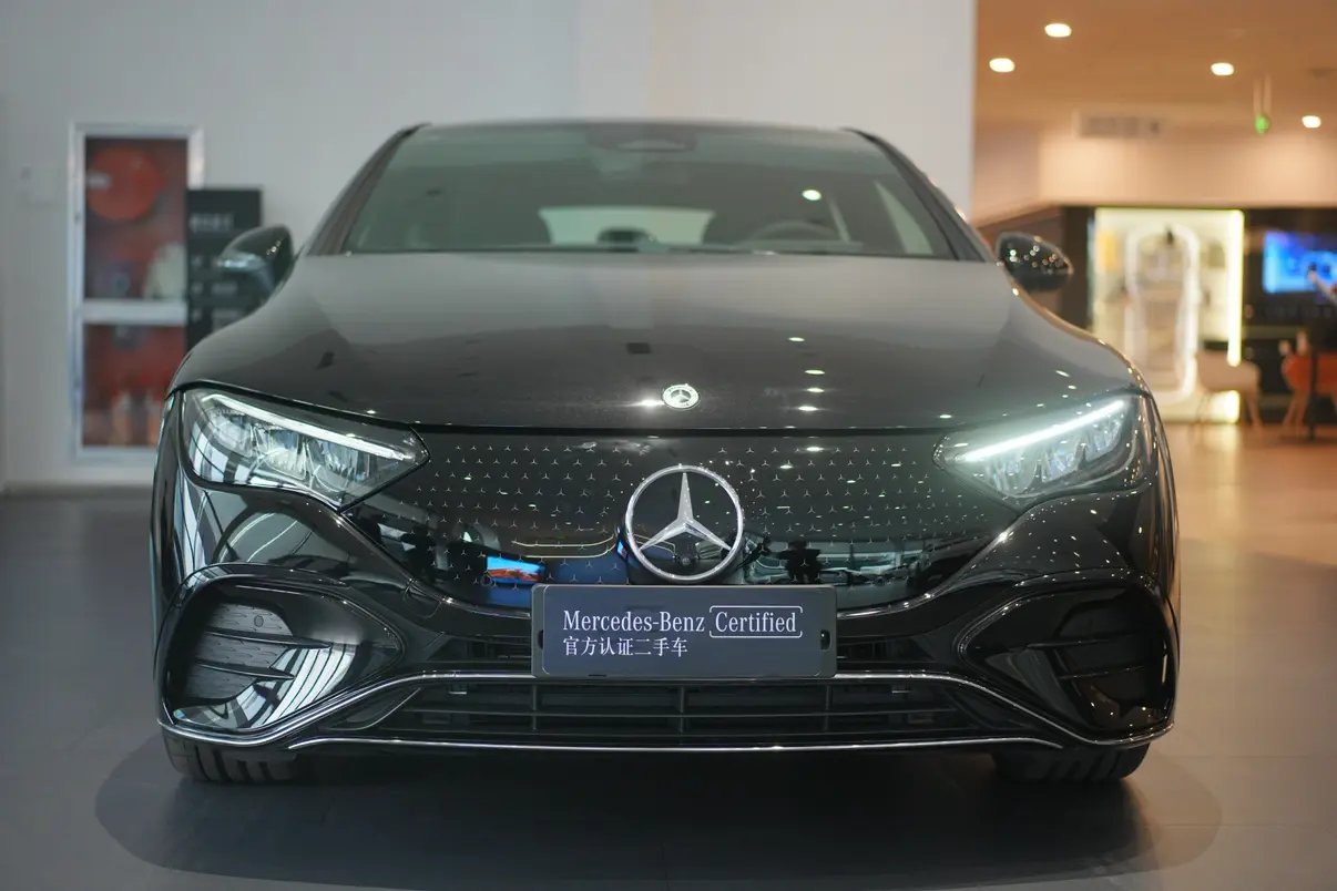 Mercedes-Benz EQE  из Китая