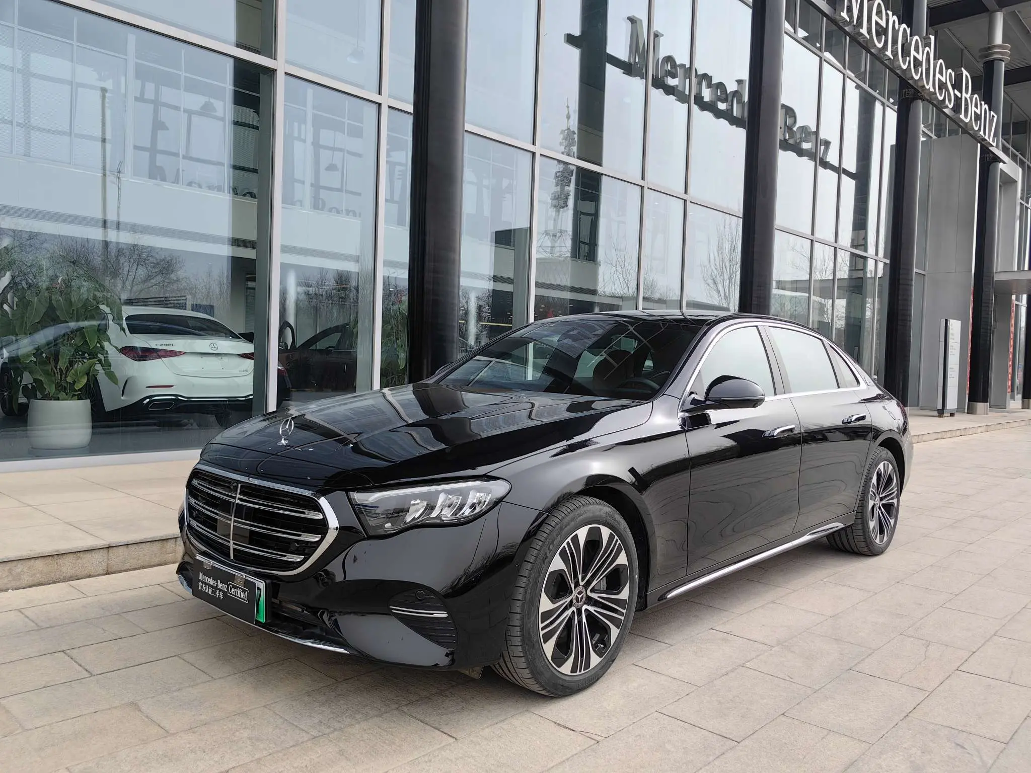 Mercedes-Benz E-Class PHEV  из Китая