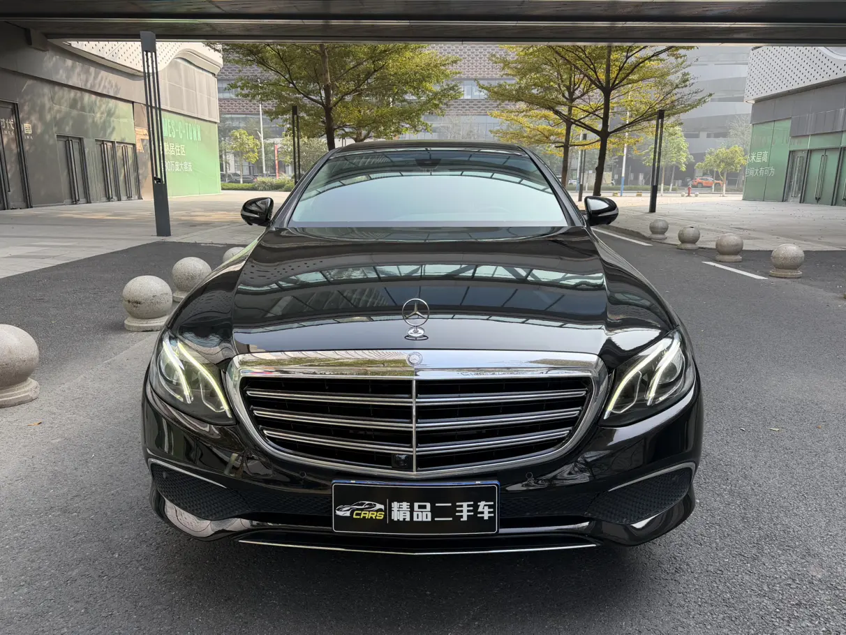 Mercedes-Benz E-Class  из Китая