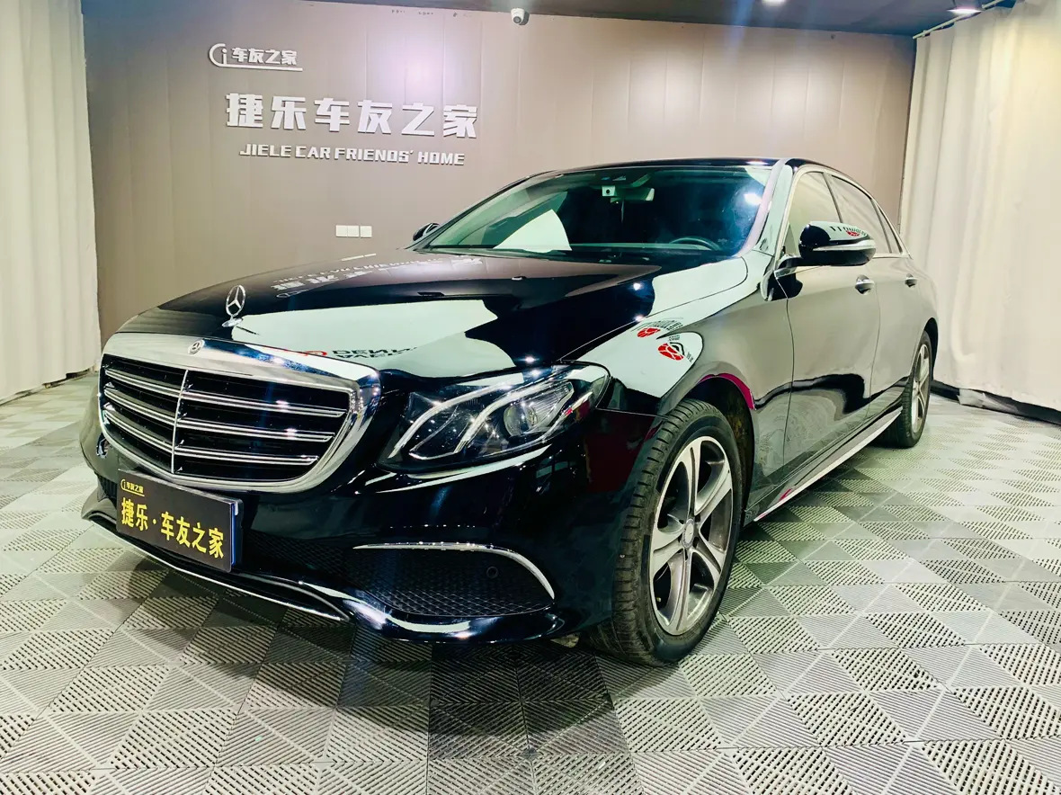Mercedes-Benz E-Class  из Китая