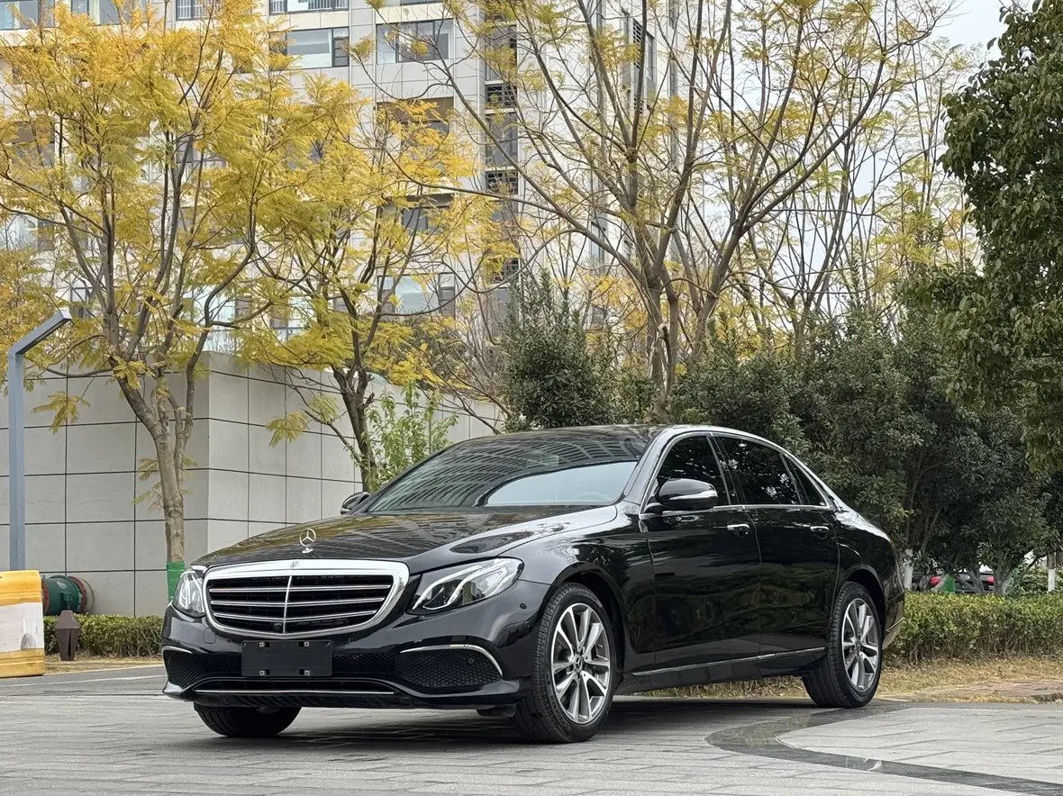 Mercedes-Benz E-Class  из Китая