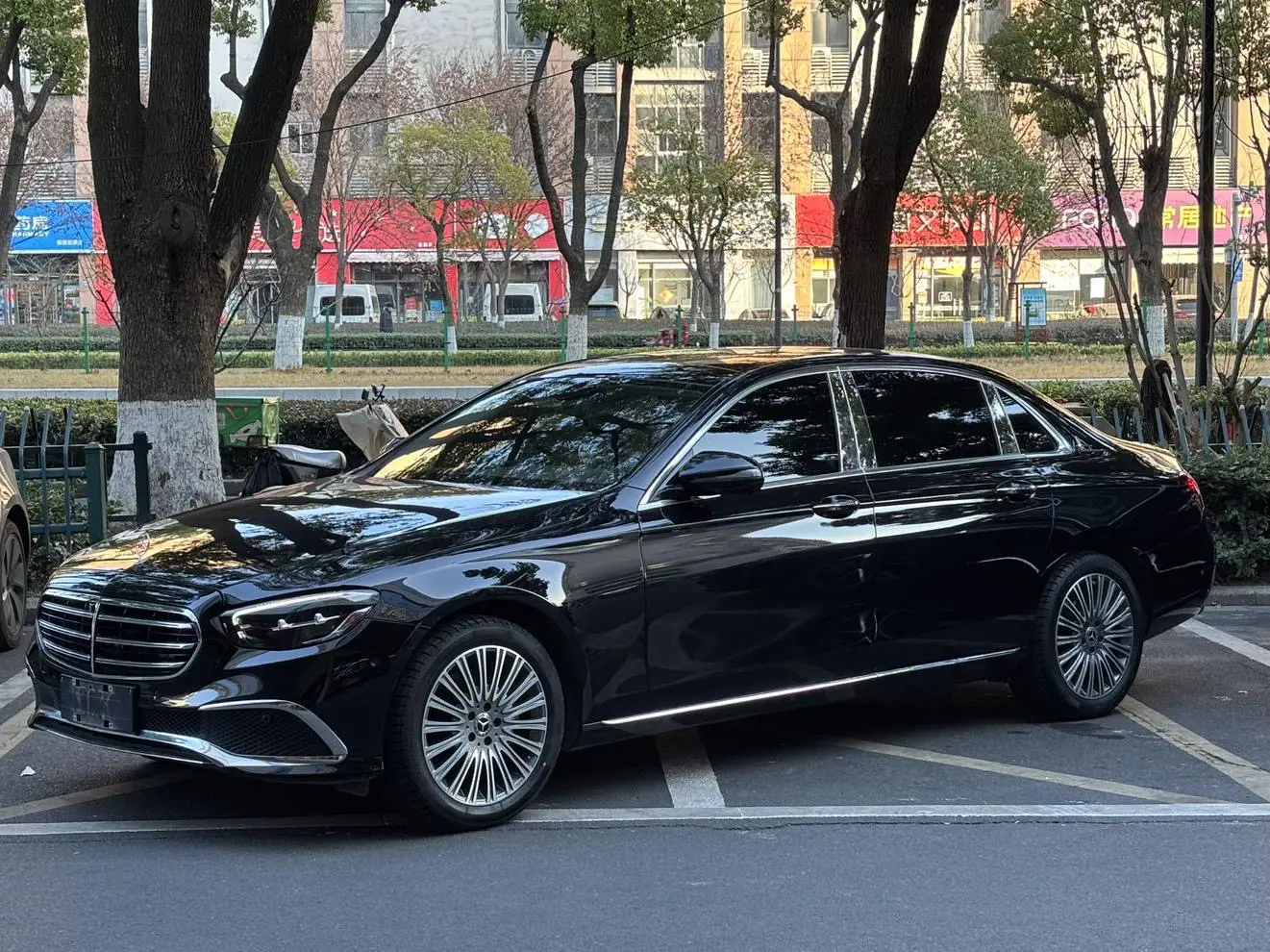 Mercedes-Benz E-Class  из Китая