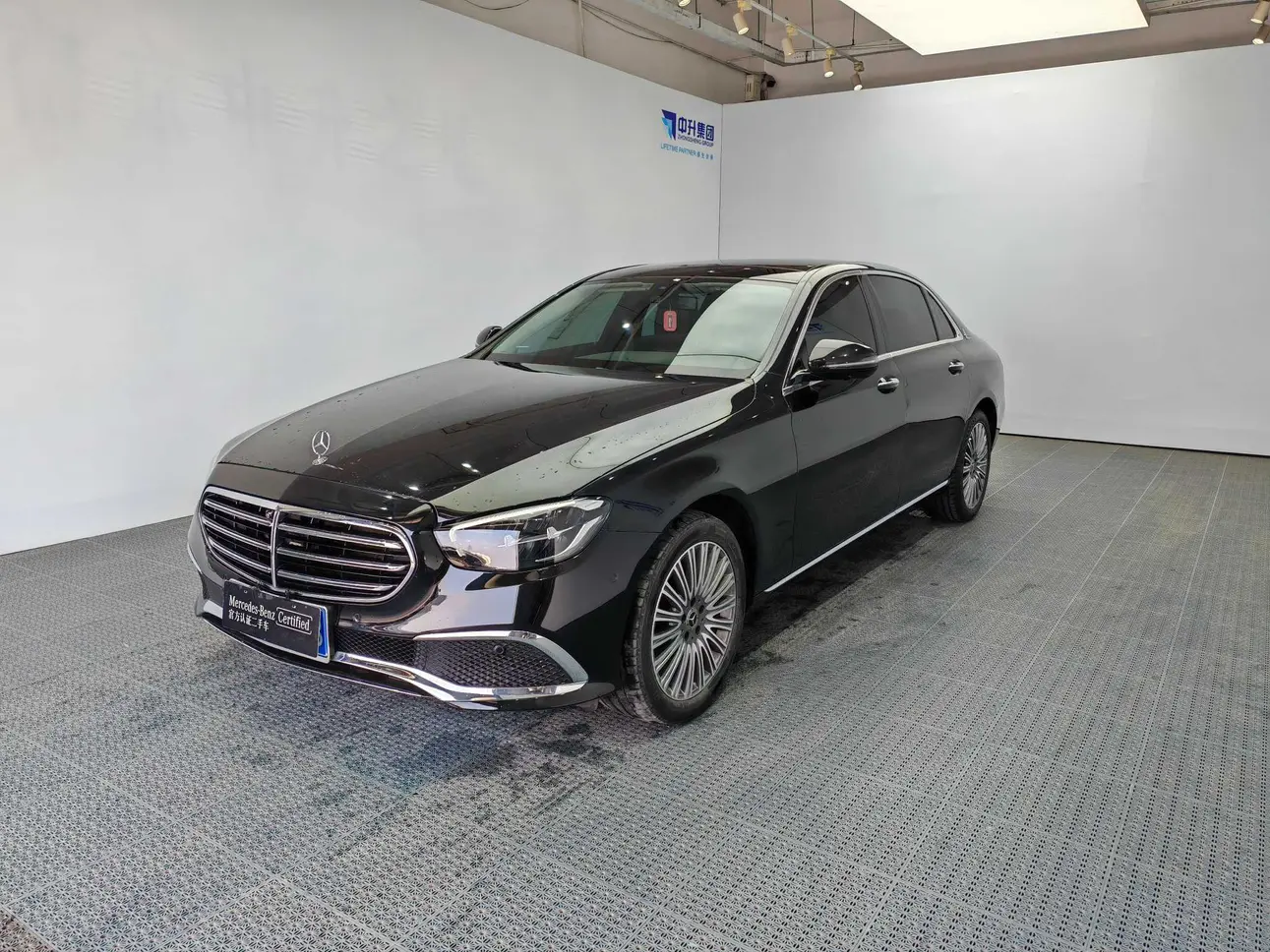 Mercedes-Benz E-Class  из Китая