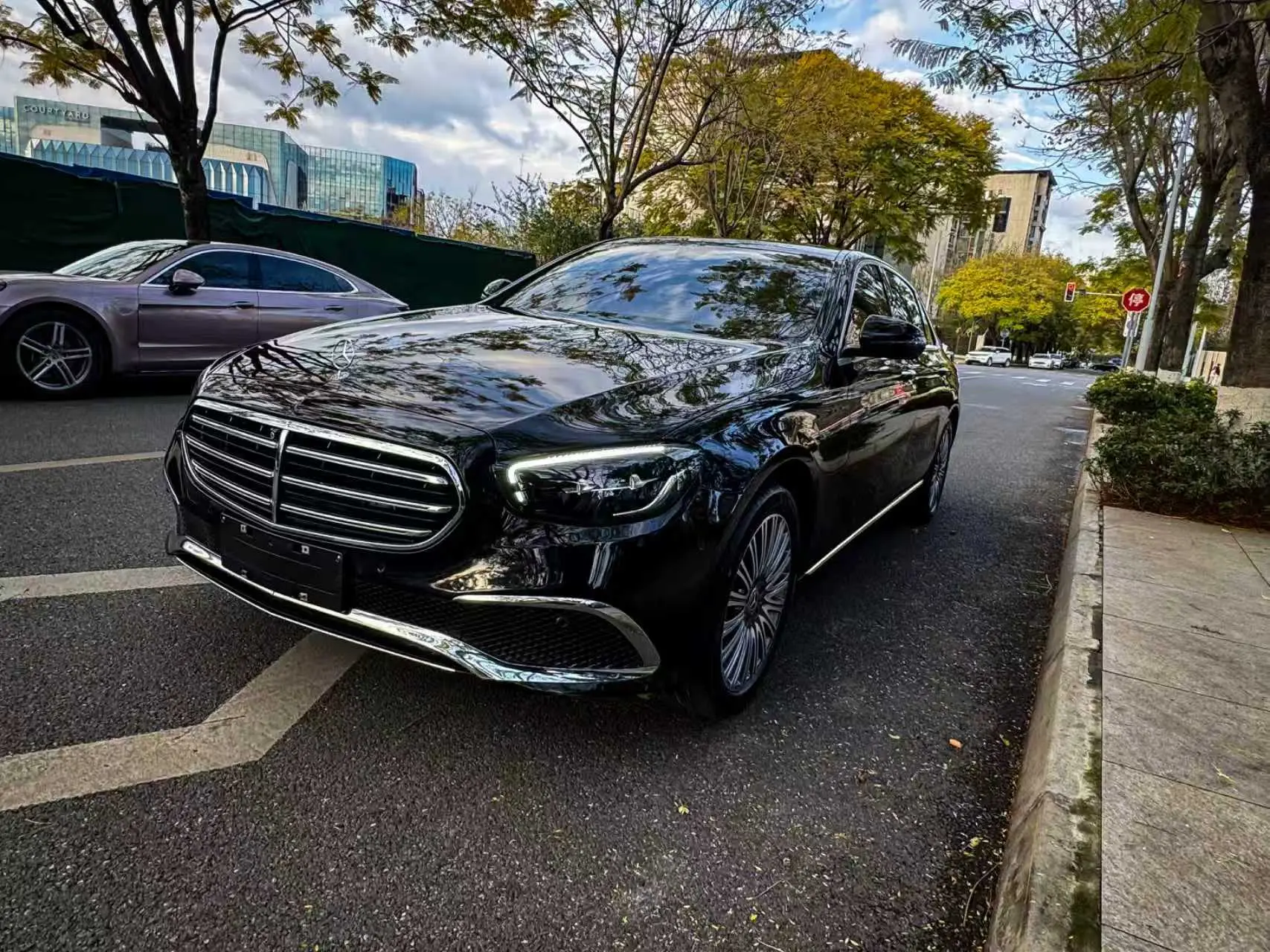 Mercedes-Benz E-Class  из Китая