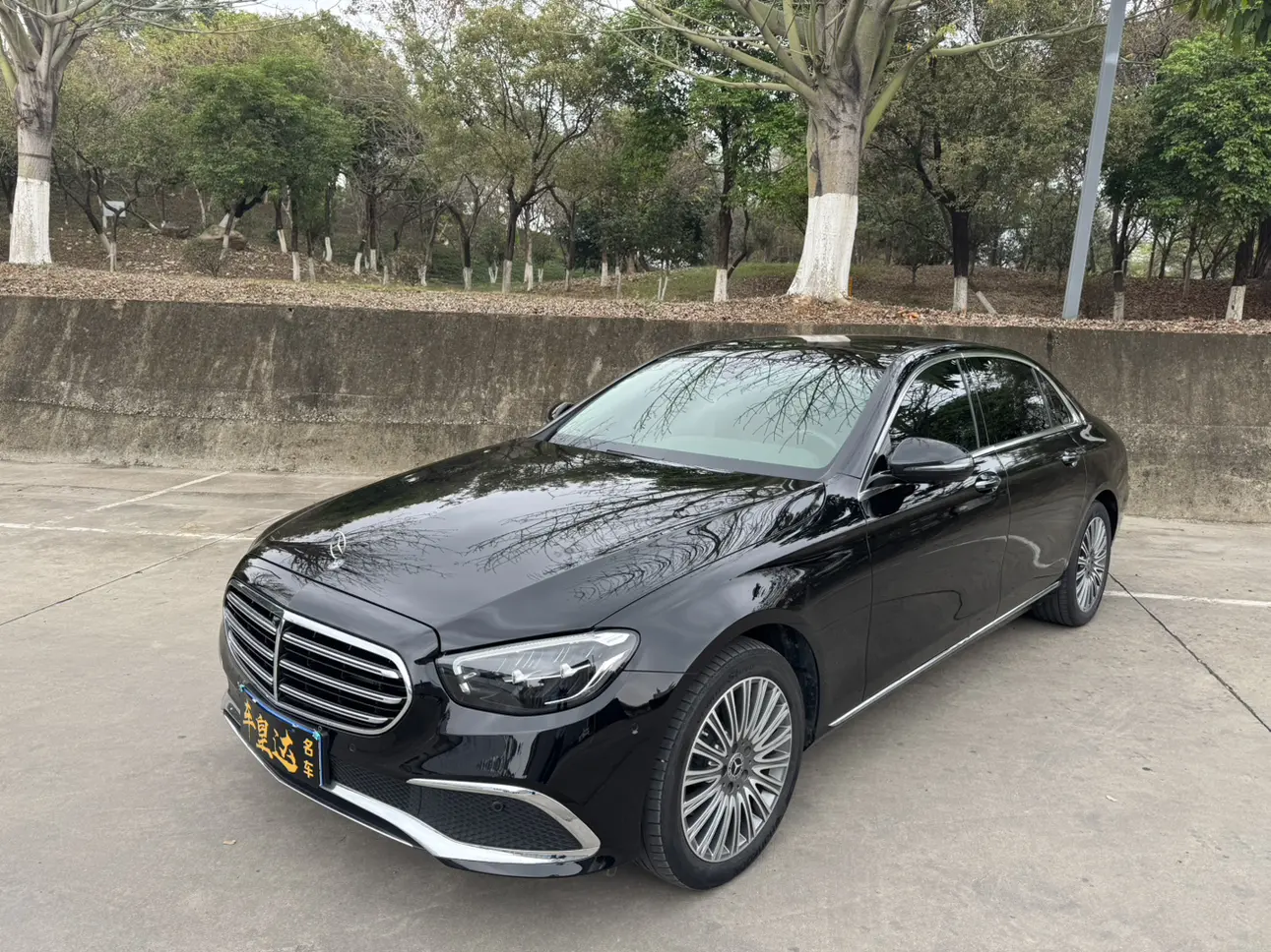 Mercedes-Benz E-Class  из Китая
