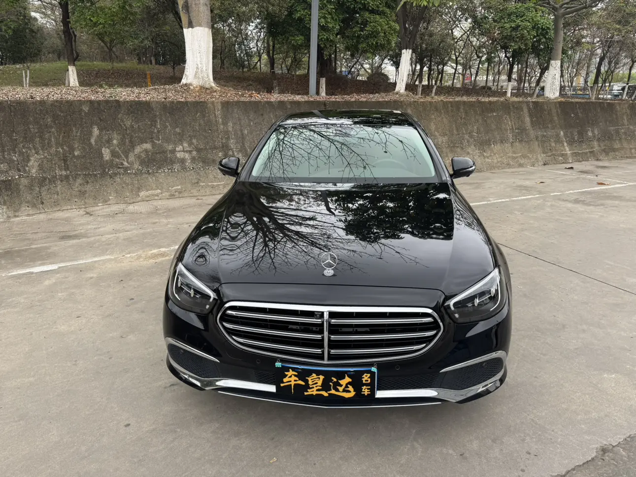 Mercedes-Benz E-Class  из Китая