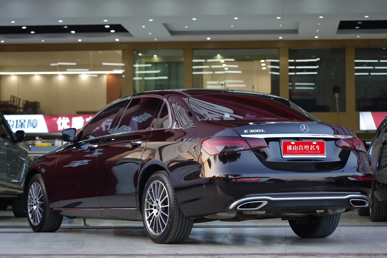 Mercedes-Benz E-Class  из Китая