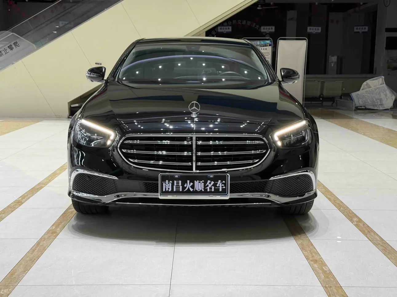 Mercedes-Benz E-Class  из Китая