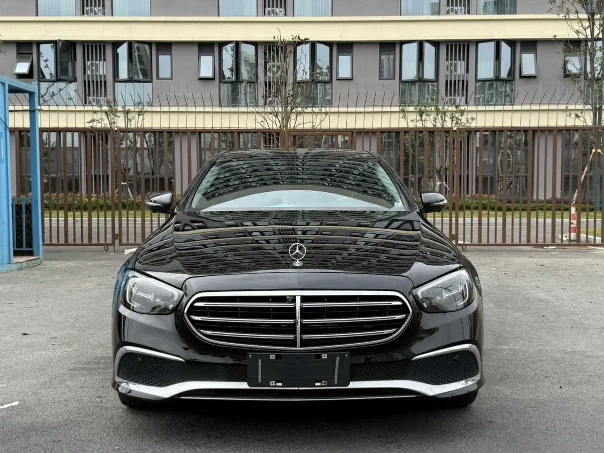 Mercedes-Benz E-Class  из Китая