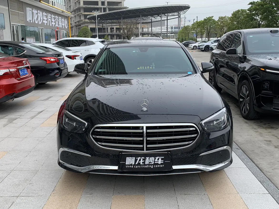 Mercedes-Benz E-Class  из Китая