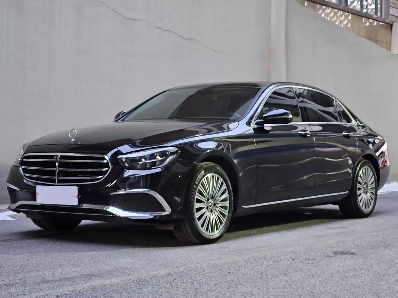 Mercedes-Benz E-Class  из Китая