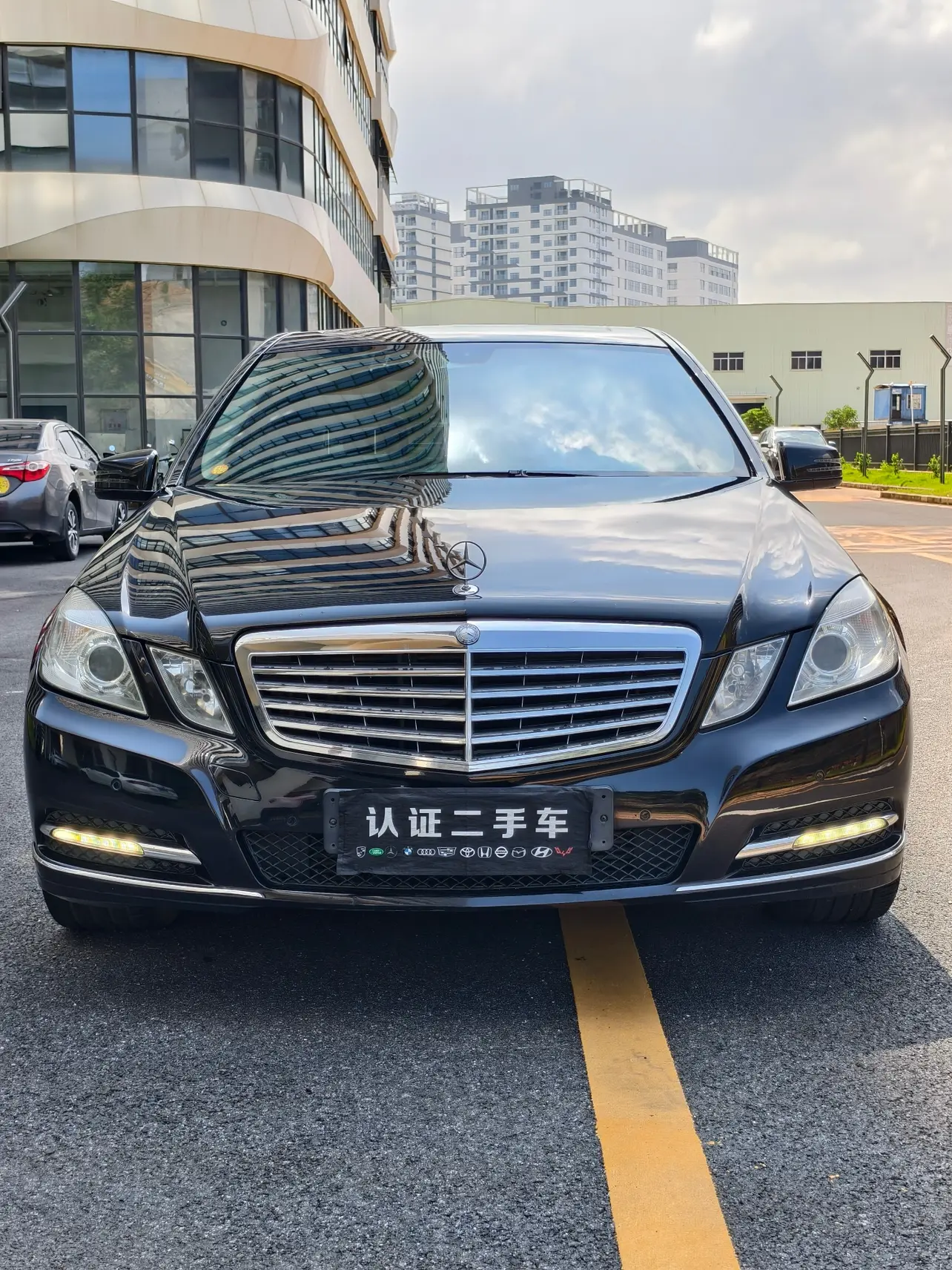 Mercedes-Benz E-Class  из Китая