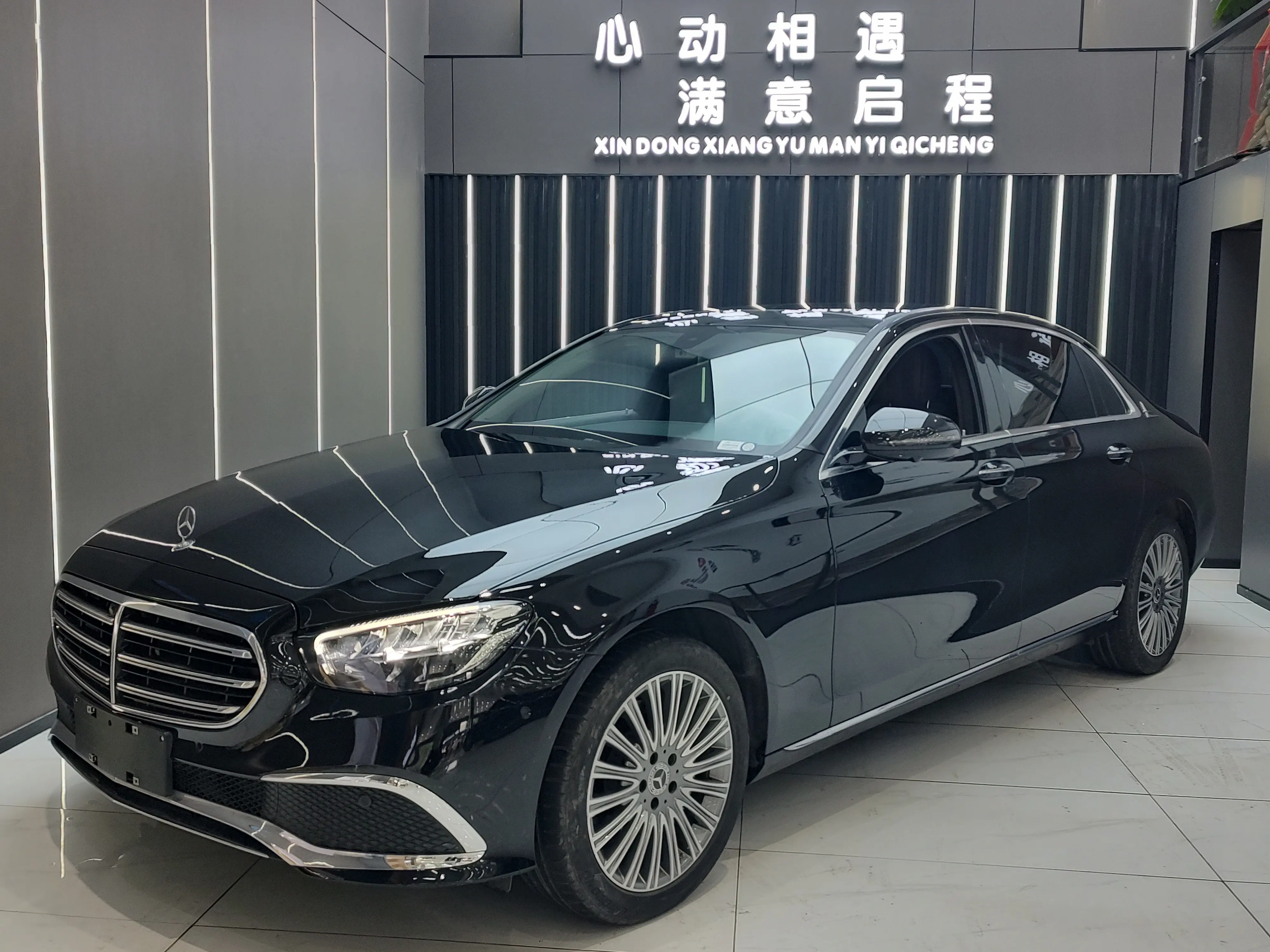 Mercedes-Benz E-Class  из Китая