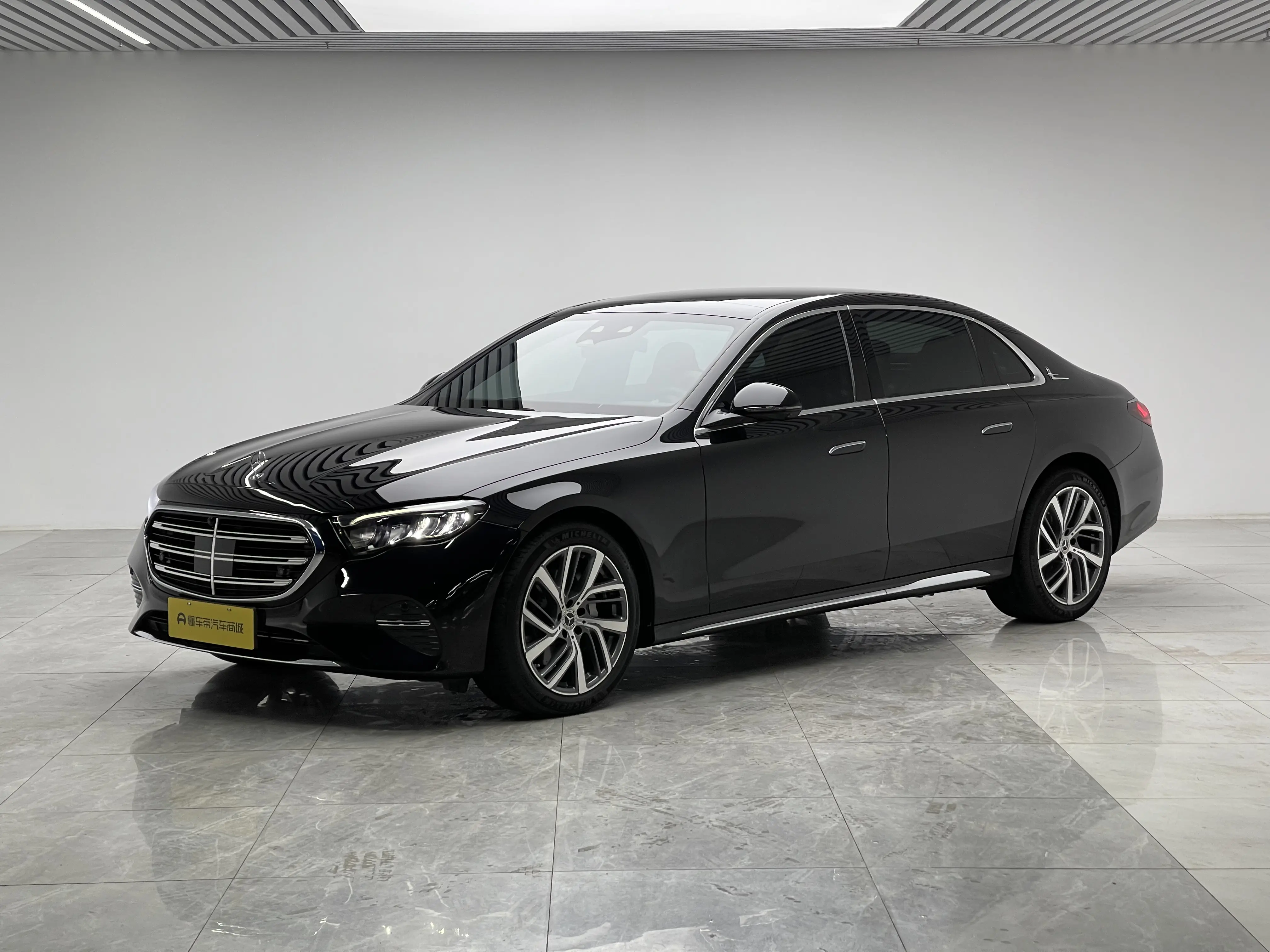 Mercedes-Benz E-Class  из Китая