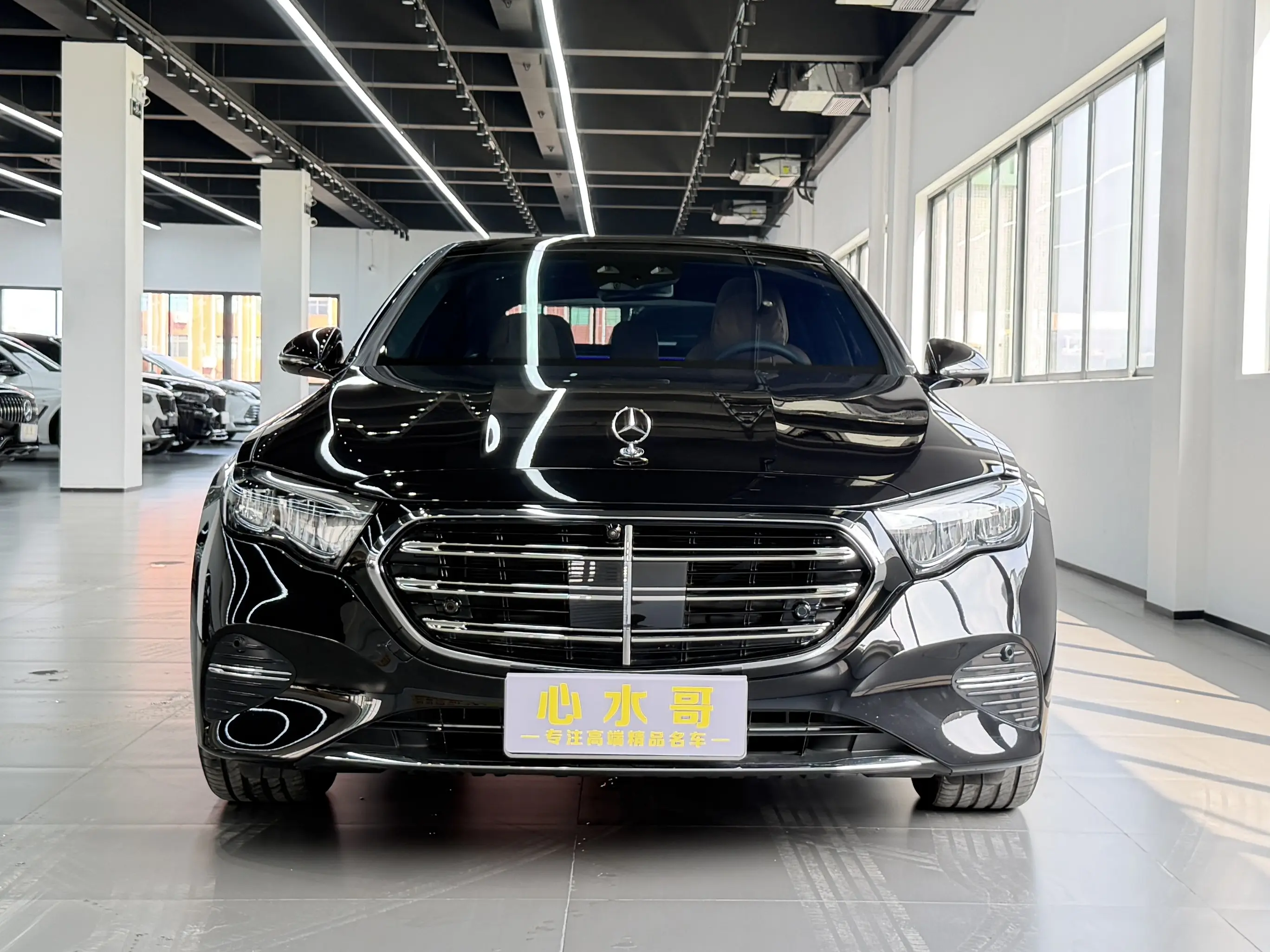 Mercedes-Benz E-Class  из Китая