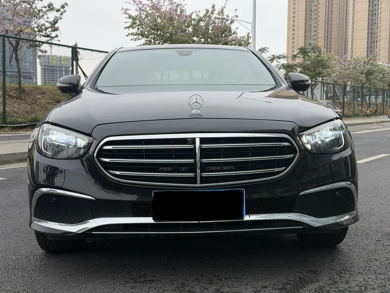 Mercedes-Benz E-Class  из Китая