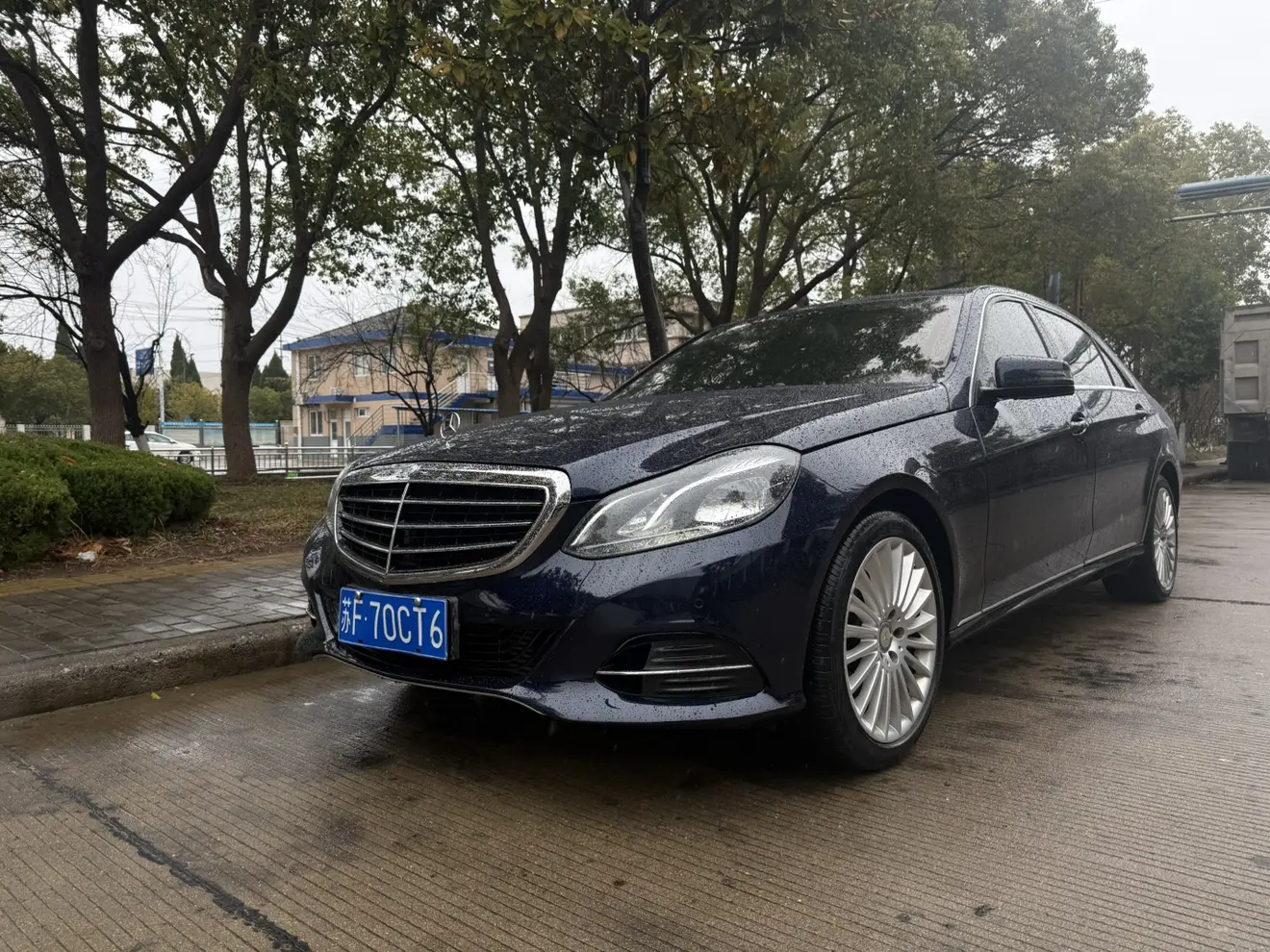 Mercedes-Benz E-Class  из Китая