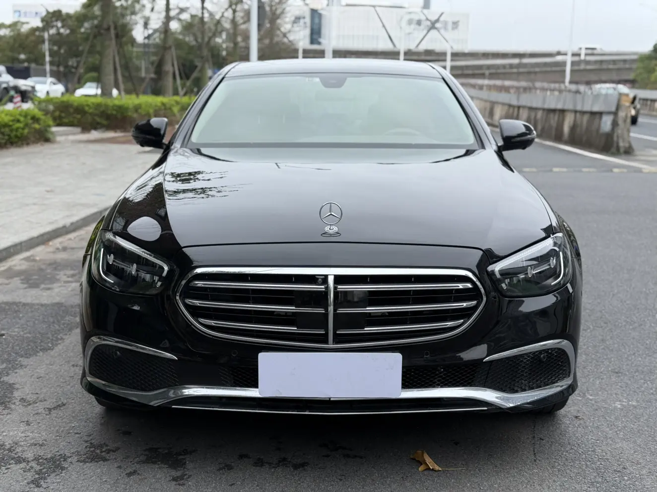 Mercedes-Benz E-Class  из Китая