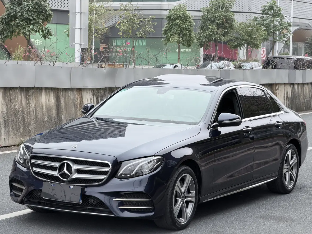 Mercedes-Benz E-Class  из Китая