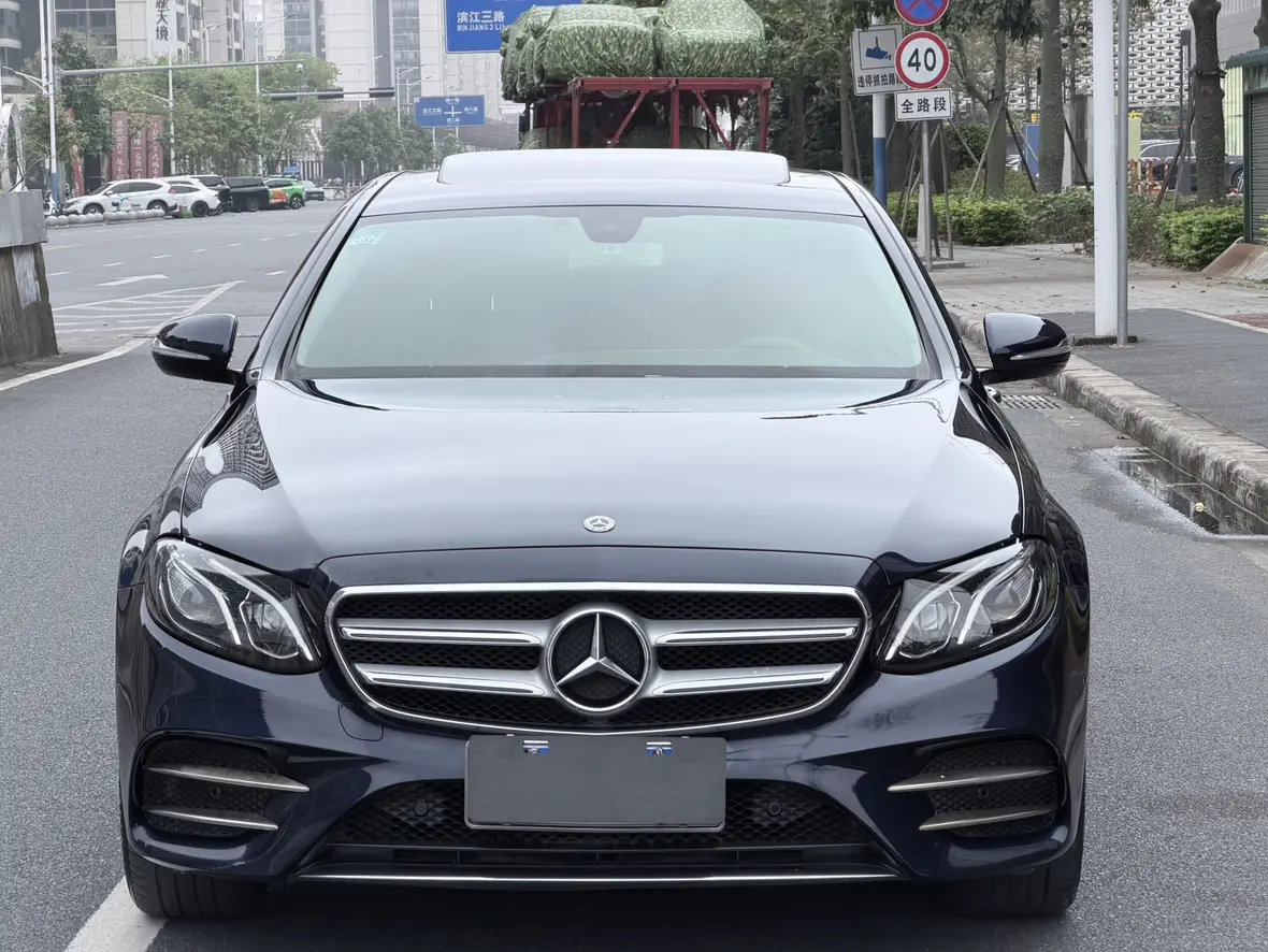 Mercedes-Benz E-Class  из Китая