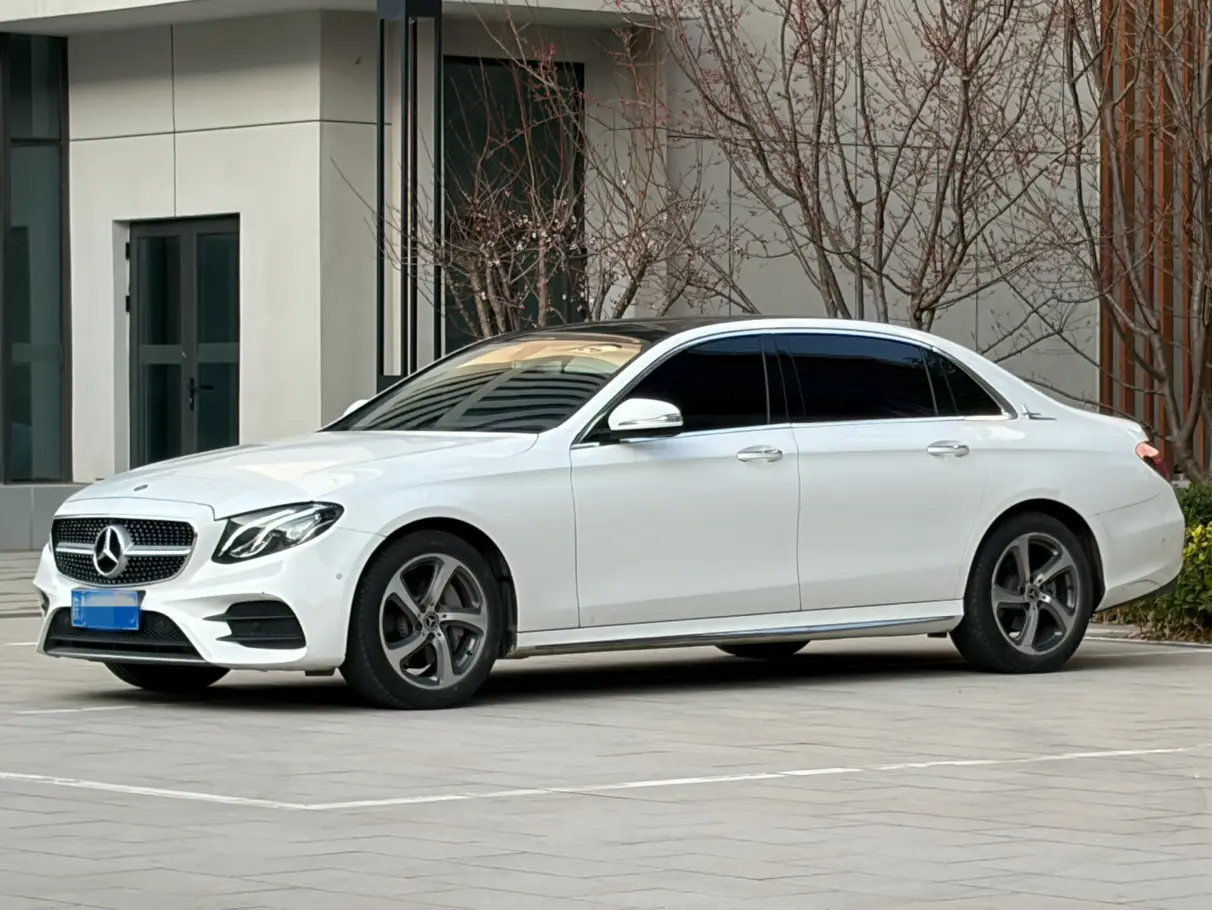 Mercedes-Benz E-Class  из Китая