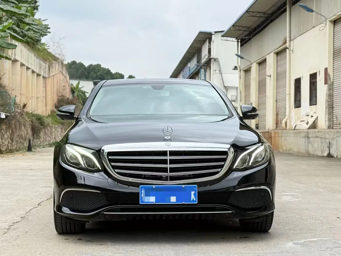 Mercedes-Benz E-Class  из Китая