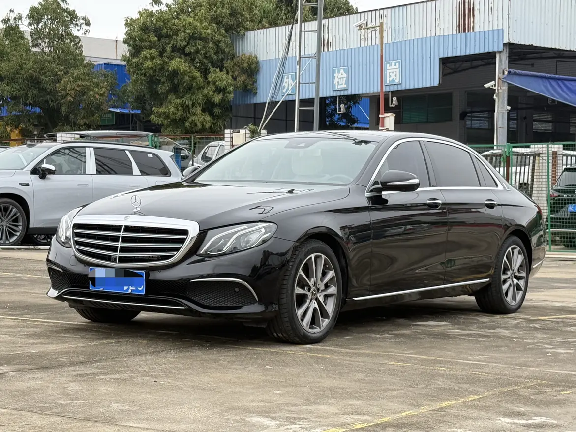 Mercedes-Benz E-Class  из Китая