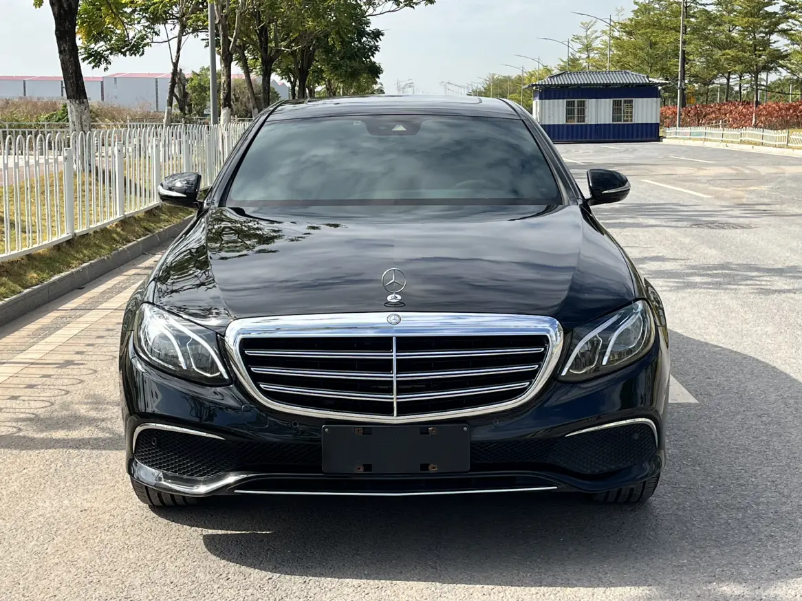 Mercedes-Benz E-Class  из Китая