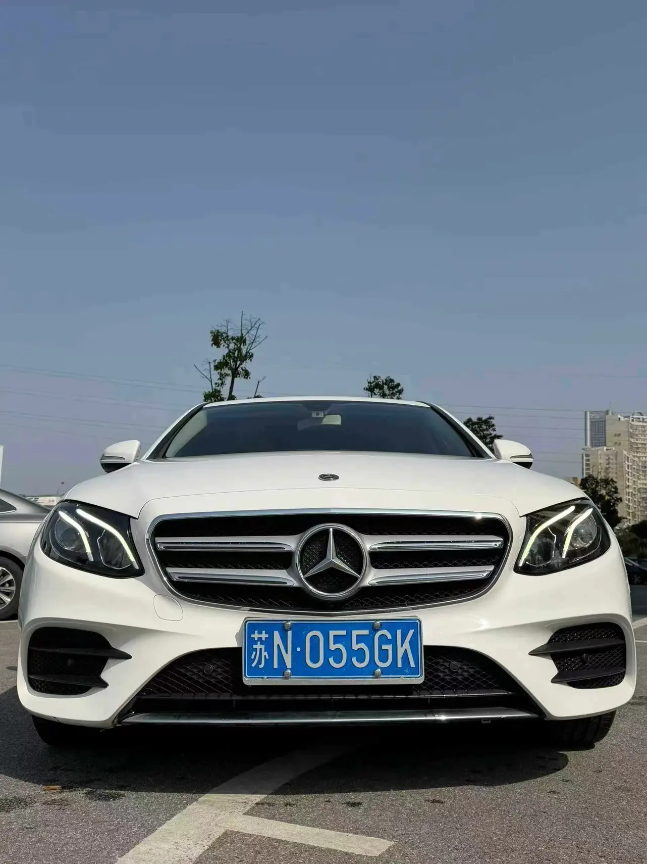 Mercedes-Benz E-Class  из Китая