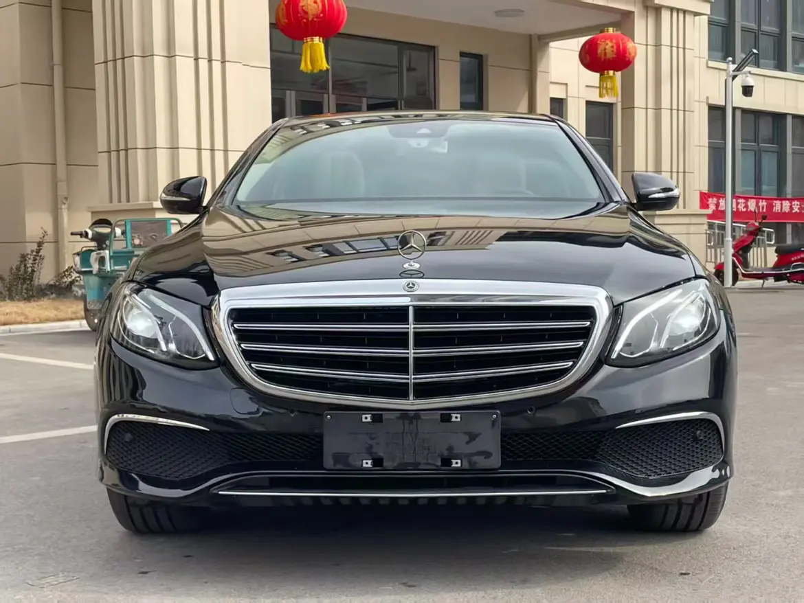 Mercedes-Benz E-Class  из Китая