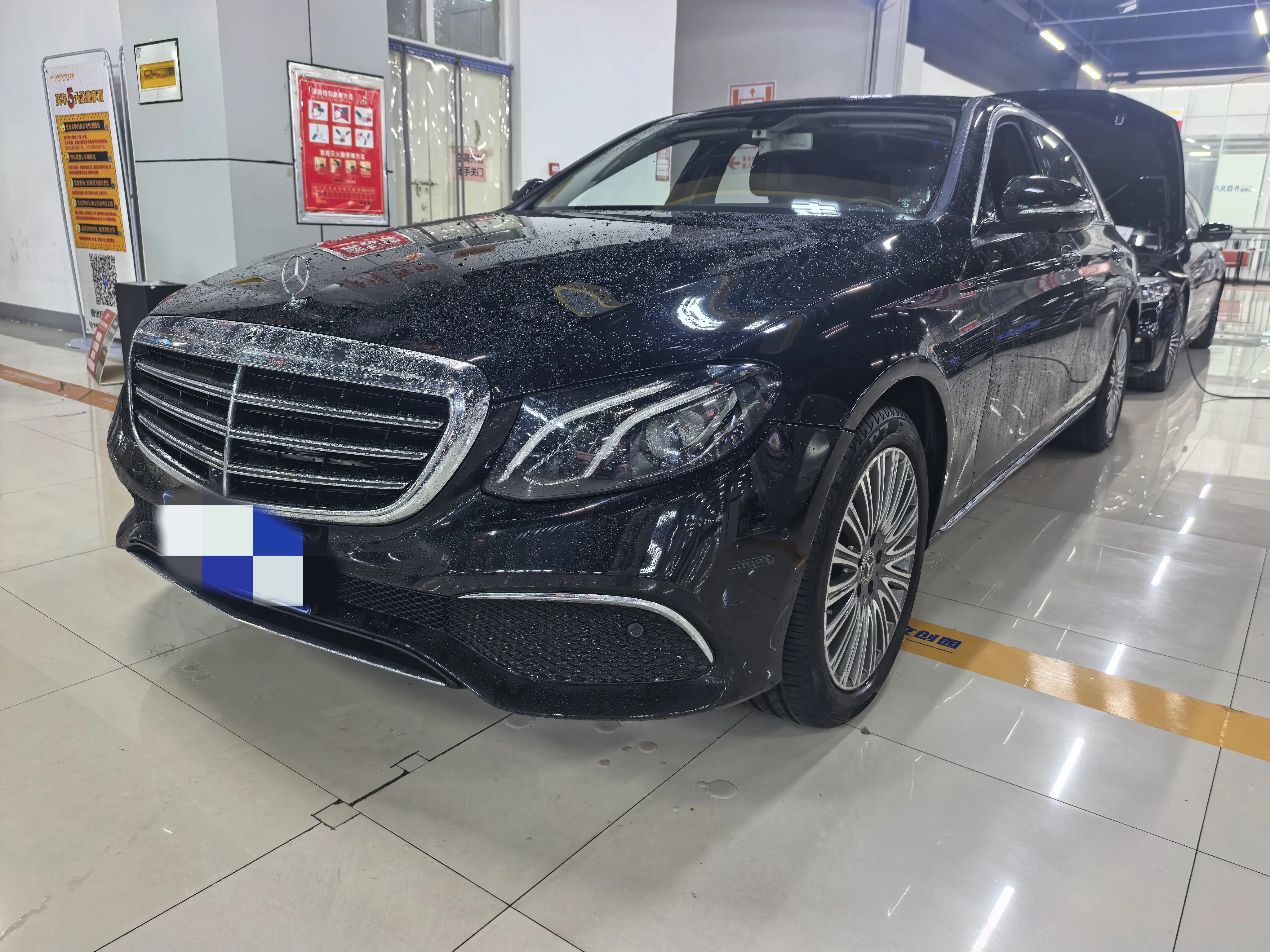 Mercedes-Benz E-Class  из Китая