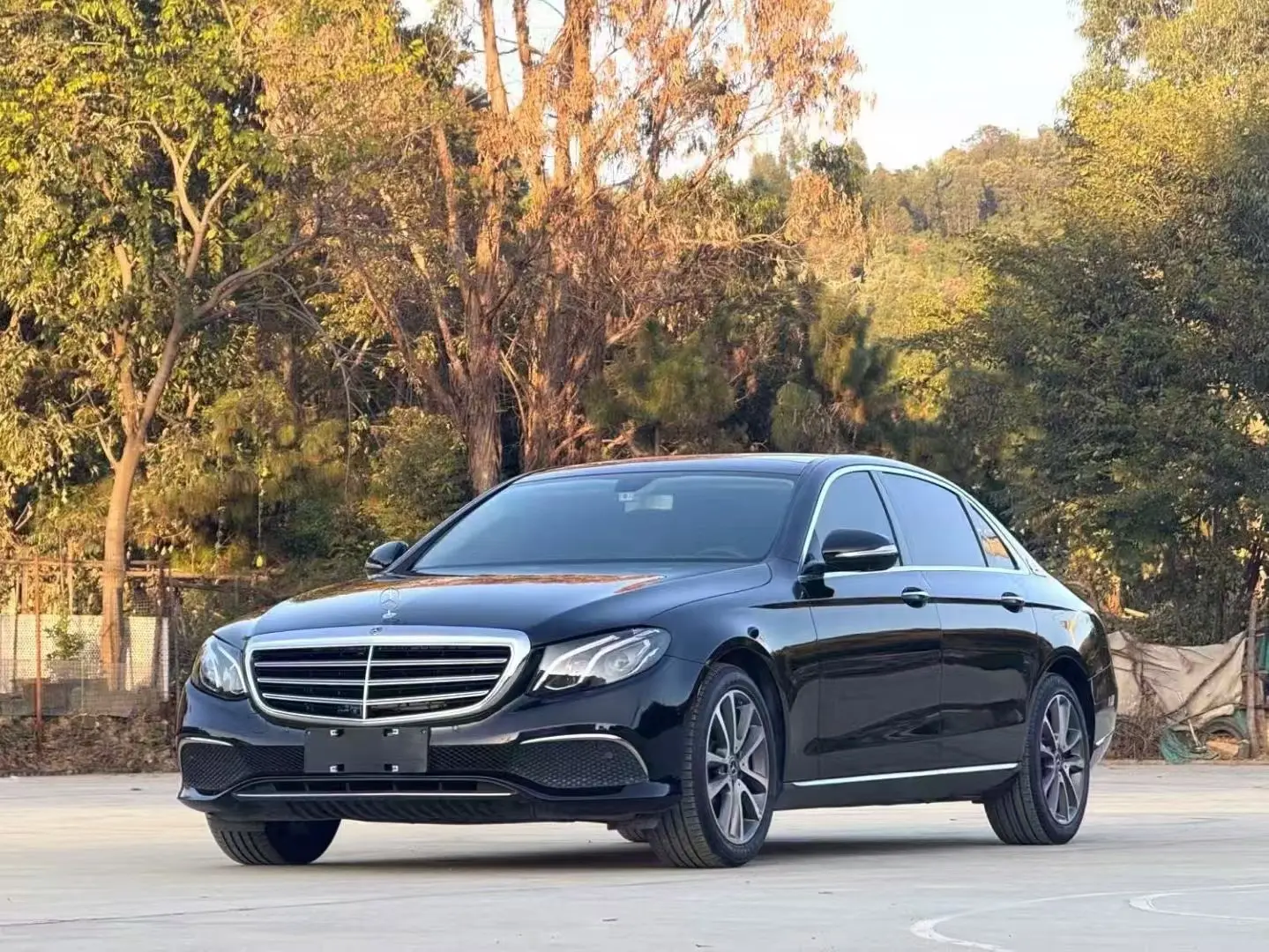 Mercedes-Benz E-Class  из Китая