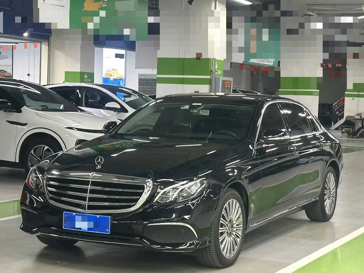 Mercedes-Benz E-Class  из Китая