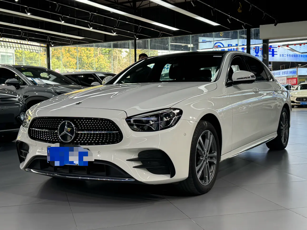 Mercedes-Benz E-Class  из Китая