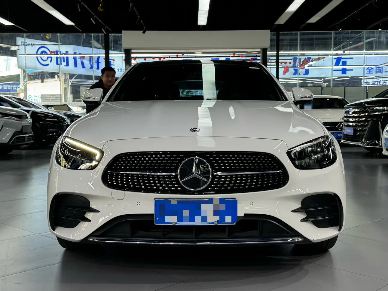 Mercedes-Benz E-Class  из Китая