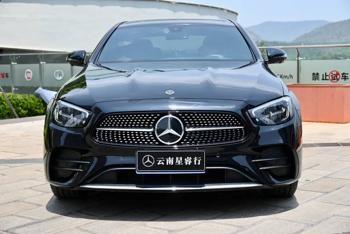 Mercedes-Benz E-Class  из Китая