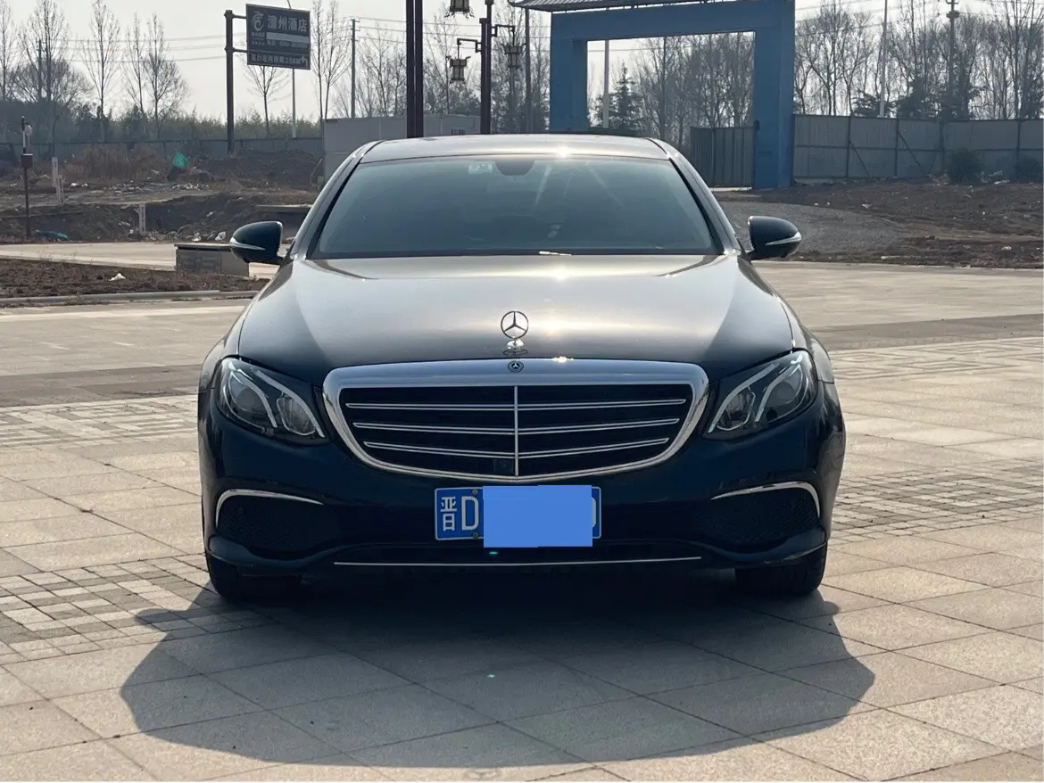 Mercedes-Benz E-Class  из Китая