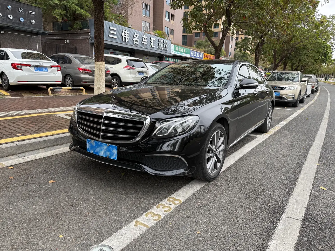 Mercedes-Benz E-Class  из Китая