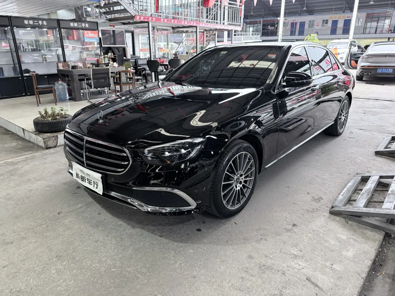 Mercedes-Benz E-Class  из Китая