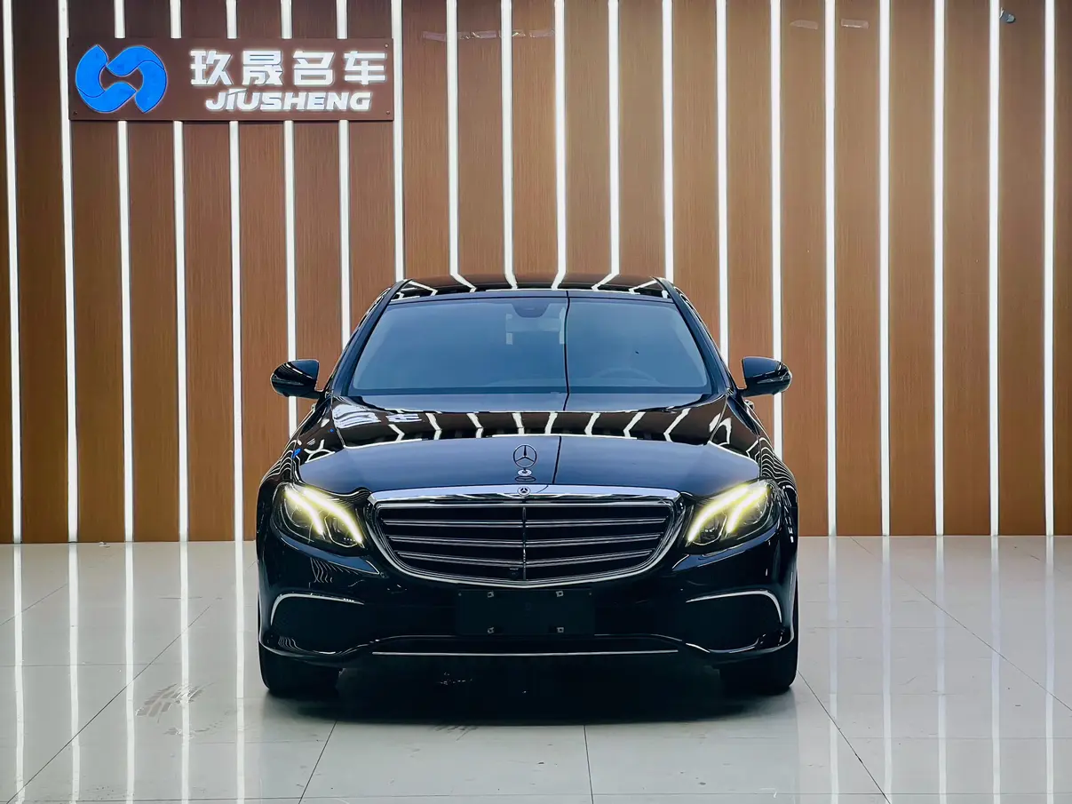 Mercedes-Benz E-Class  из Китая