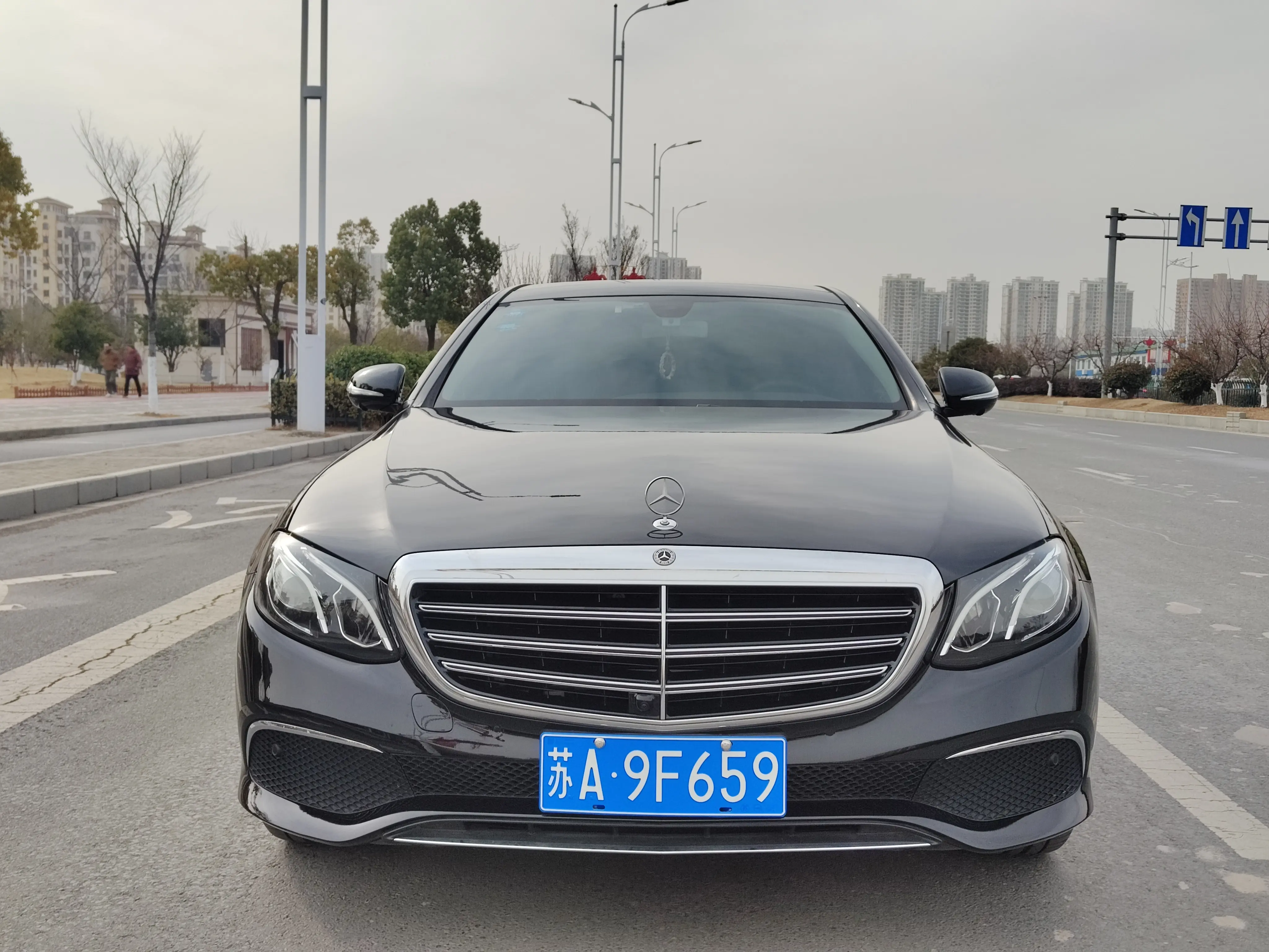 Mercedes-Benz E-Class  из Китая