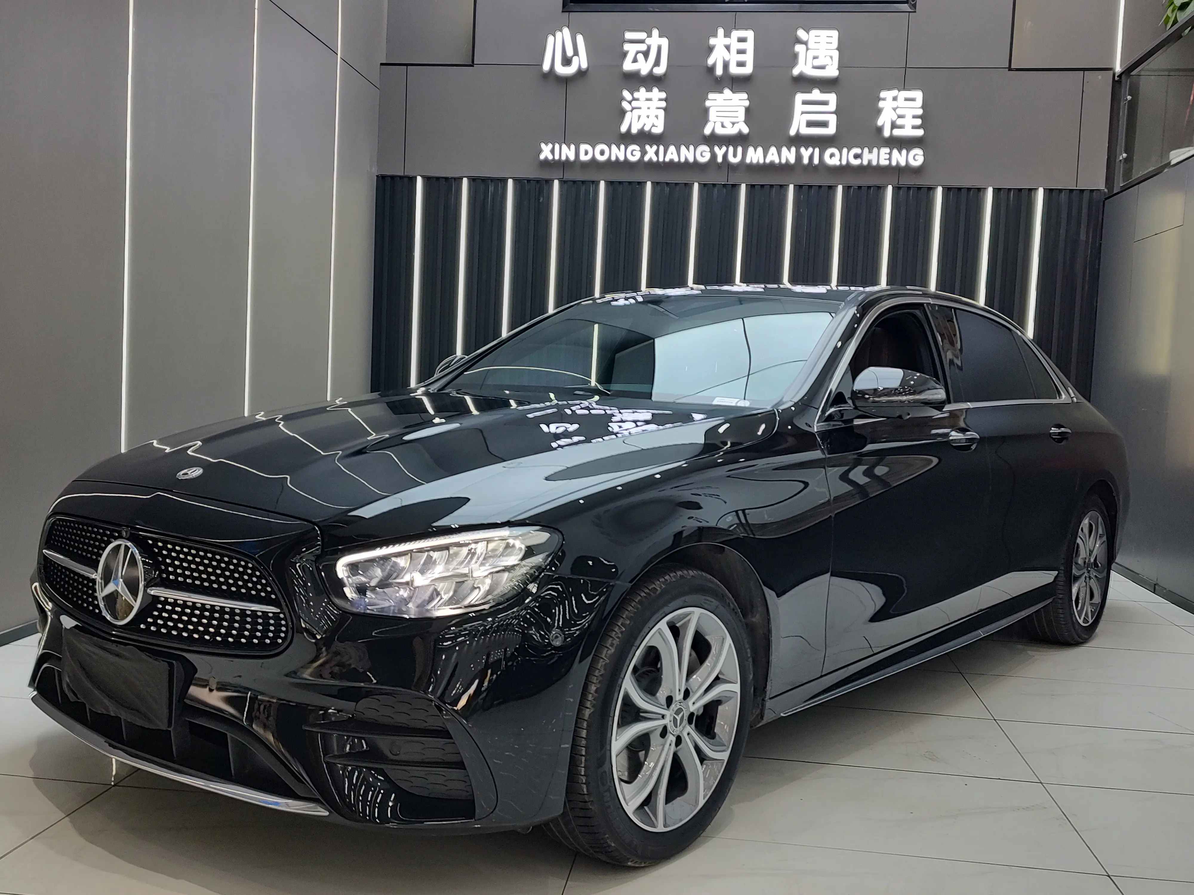 Mercedes-Benz E-Class  из Китая