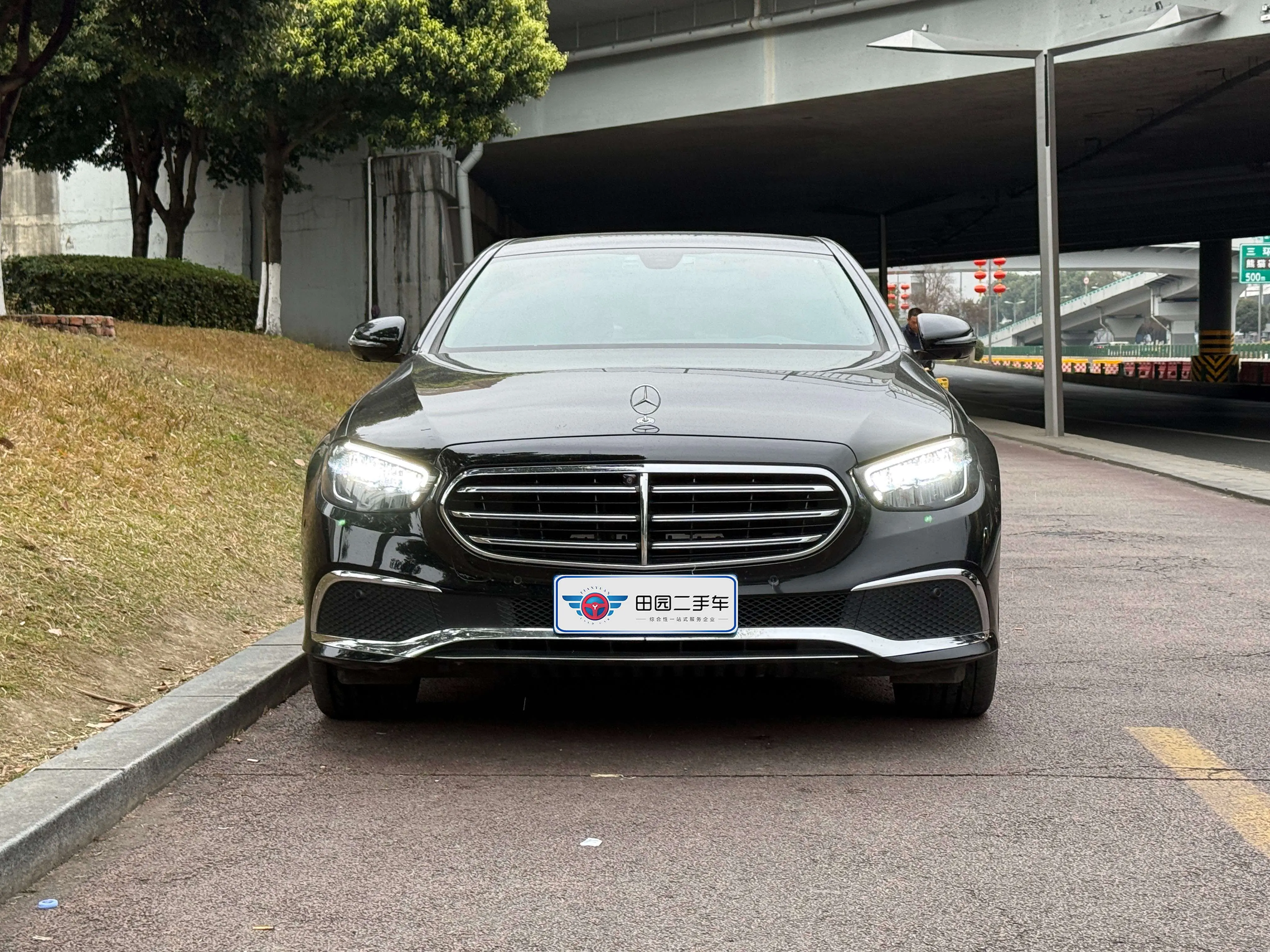 Mercedes-Benz E-Class  из Китая