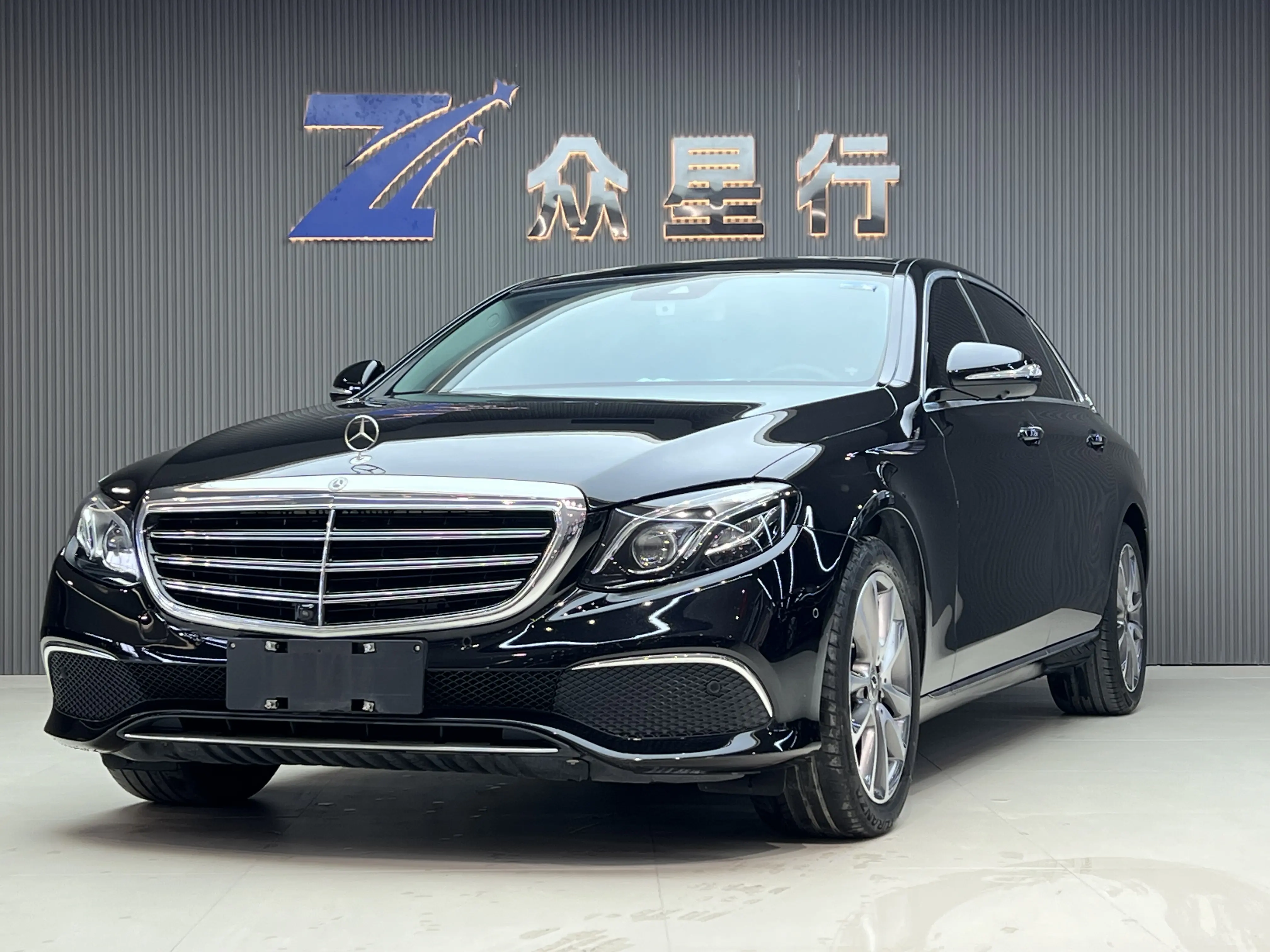 Mercedes-Benz E-Class  из Китая