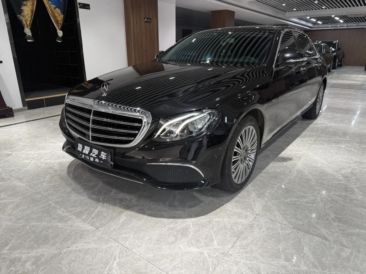 Mercedes-Benz E-Class  из Китая