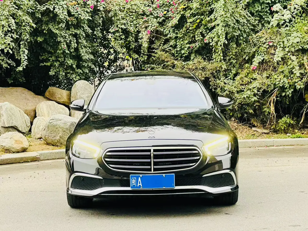 Mercedes-Benz E-Class  из Китая