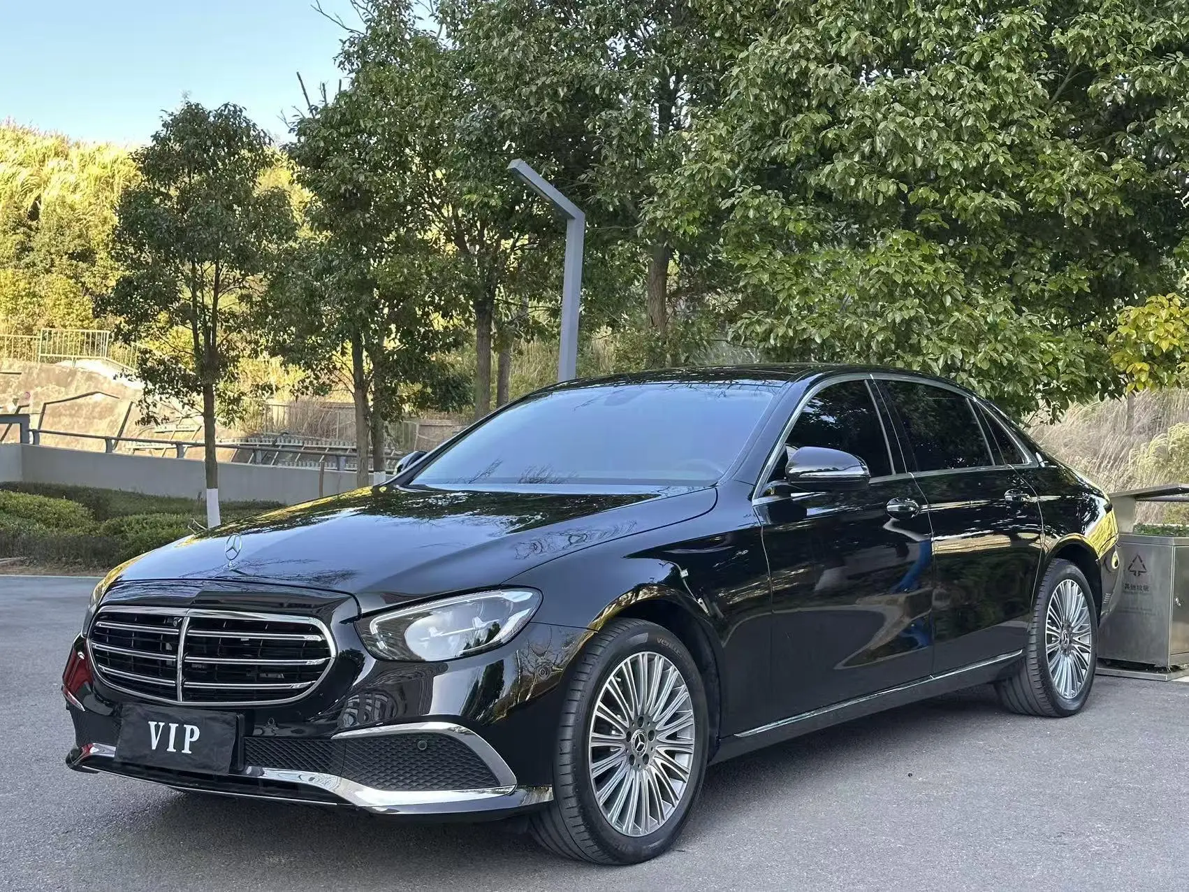 Mercedes-Benz E-Class  из Китая