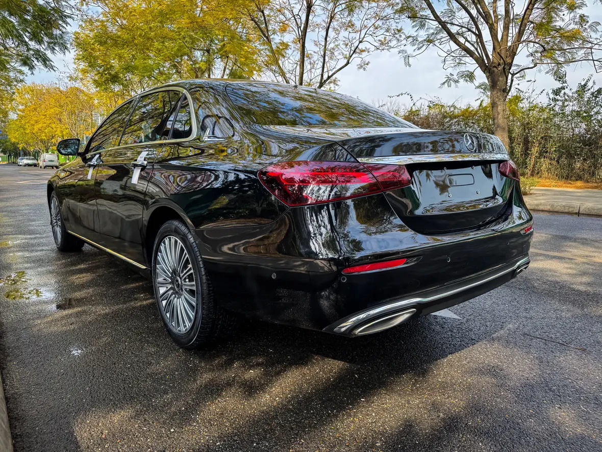 Mercedes-Benz E-Class  из Китая