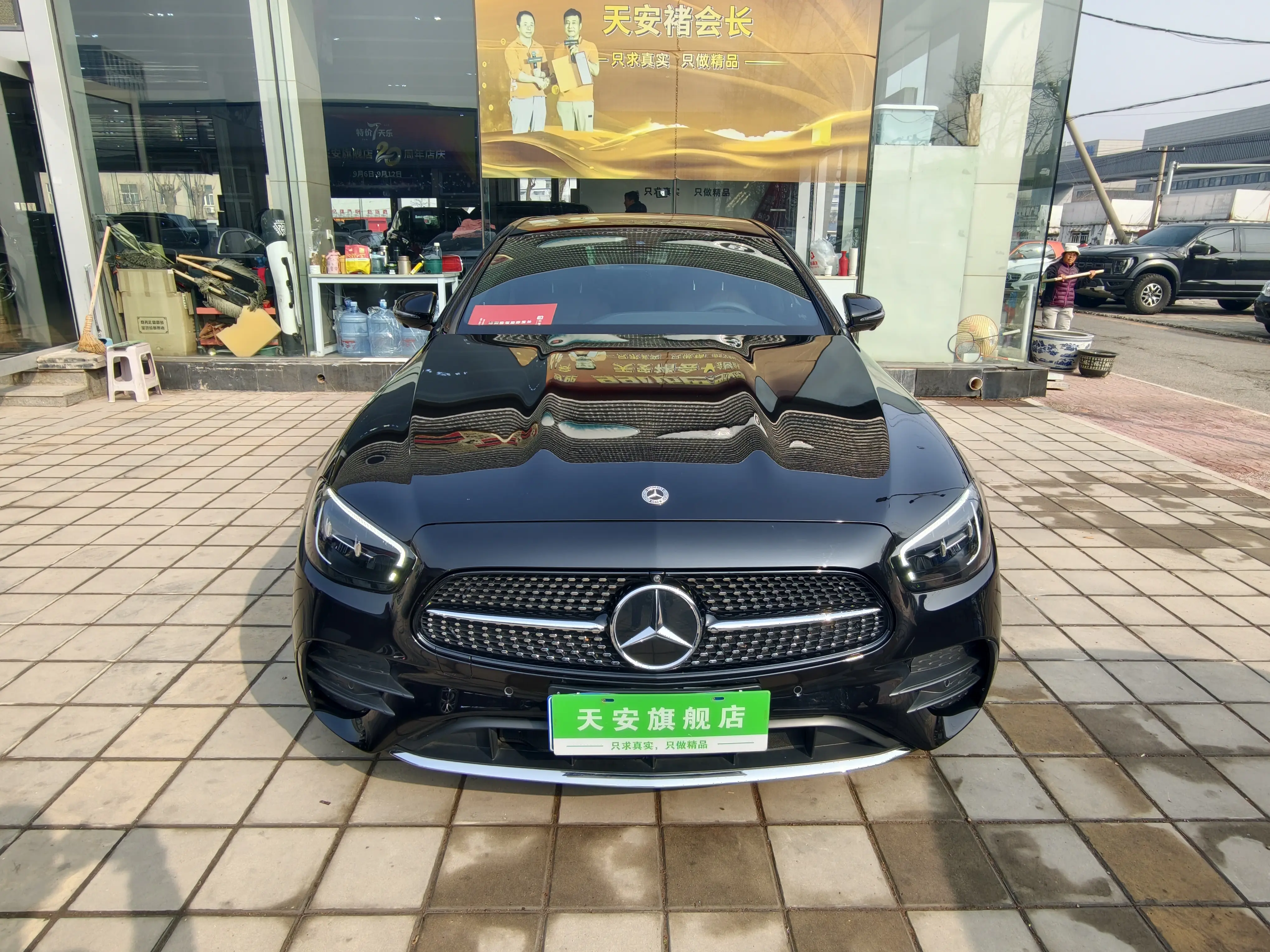 Mercedes-Benz E-Class  из Китая