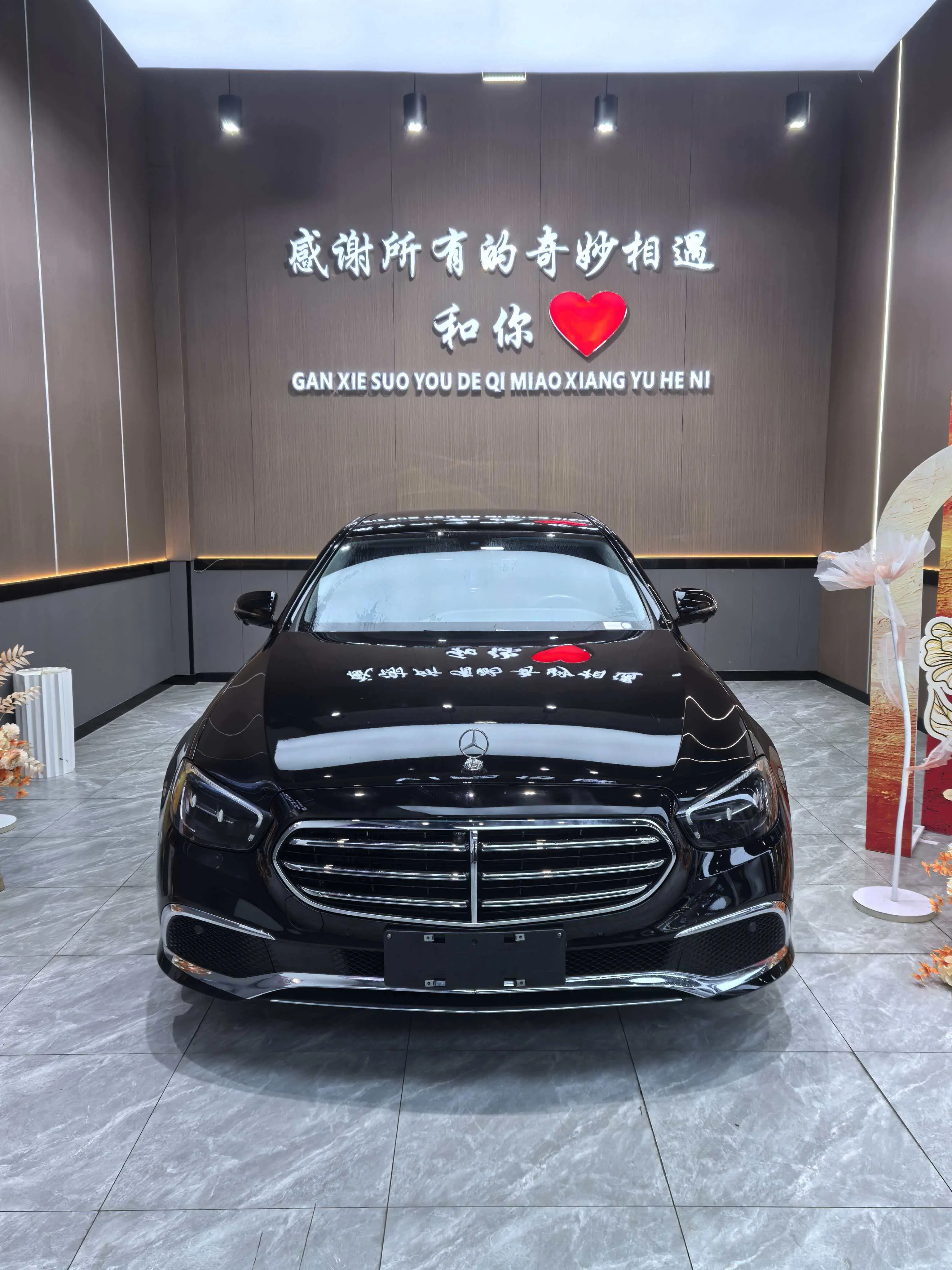 Mercedes-Benz E-Class  из Китая